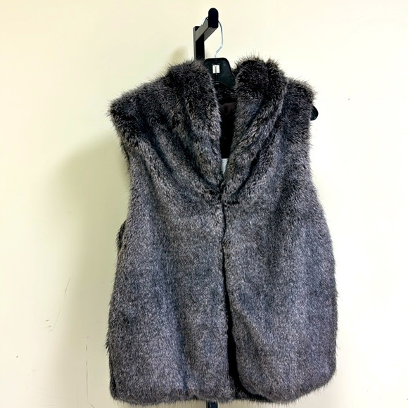 Cejon faux fur vest - Picture 1 of 8